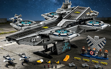 Assemble the Ultimate Fleet: How to Display the LEGO® Marvel Helicarriers (76042 & 76295)