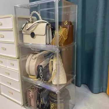 Display case for pop culture - ICUANUTY