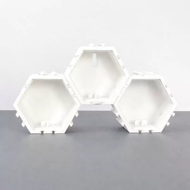 عبوة من 3 قطع من علبة عرض مجسمات ميني فيغر بتصميم خلية النحل لمجسمات LEGO® | عرض معياري للحائط والمكتب